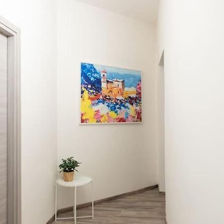 Private Room: The Port Apartment Scirocco Livorno Buitenkant foto